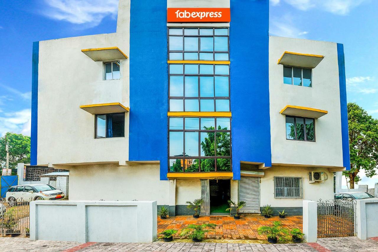 Fabexpress Vinita Welcome Villa Howrah Haora Екстер'єр фото
